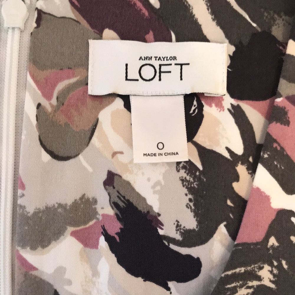 Ann Taylor Loft Dress, Size 0 - Picture 3 of 3